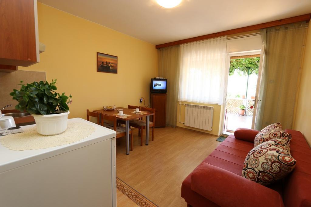 Apartment Mihajic M Klimno Exterior foto